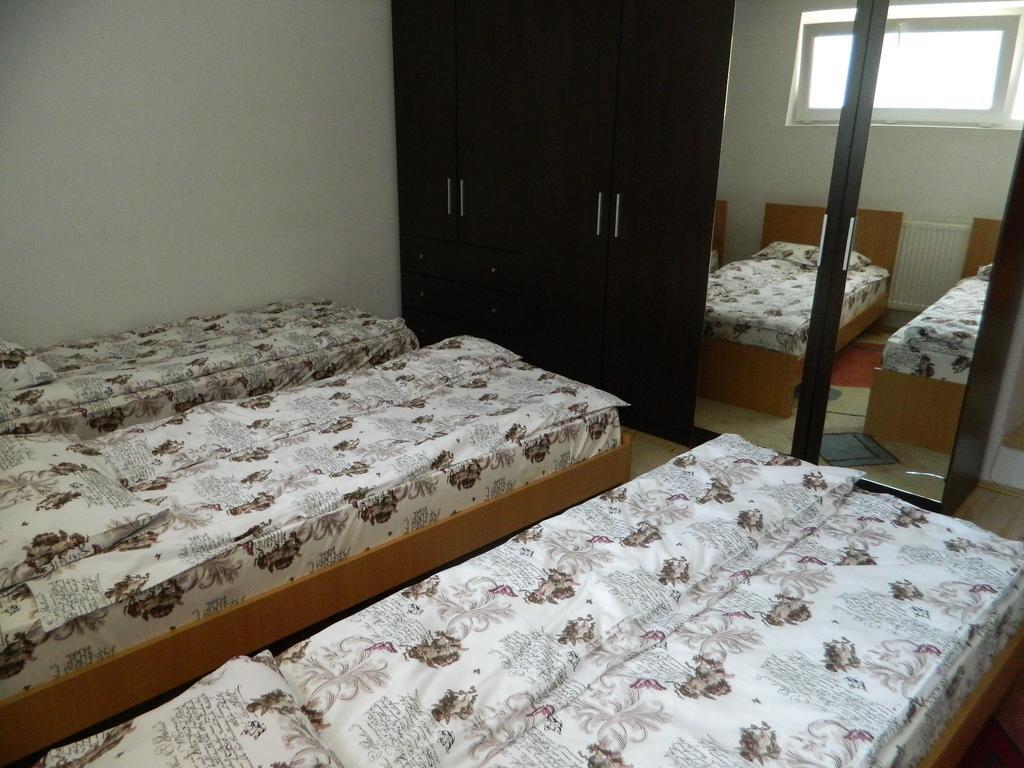 Cazare Vio Hotel Cluj-Napoca Room photo